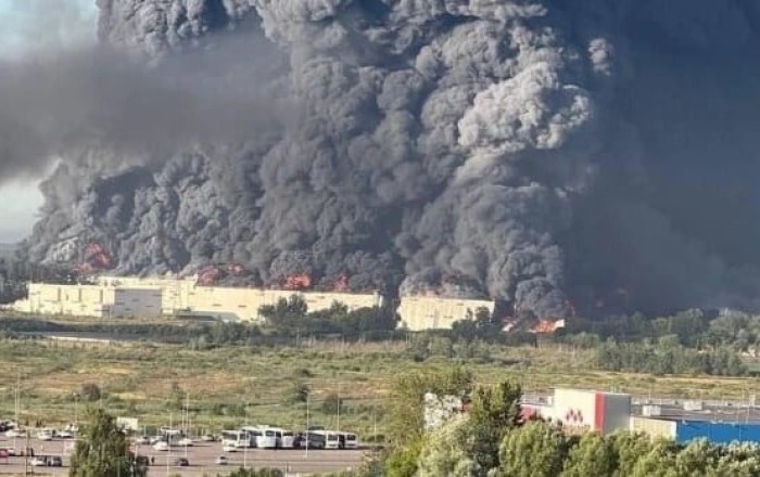 Smoke from Wildberries warehouse fire spreads 100 km
