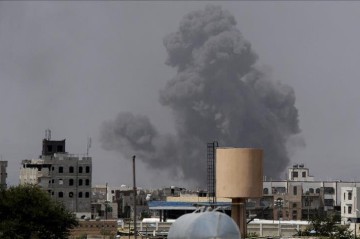 30 killed in Houthi attacks on Yemeni camps