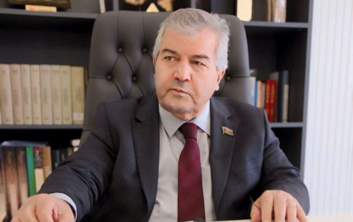 Şah İsmayılı İrana bağışlamaq istəyənlər səhv etmirlər... -   Sabir Rüstəmxanlı