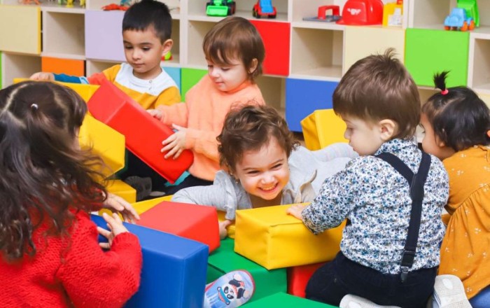 Bakıda uşaq beş aydır qəbul olunduğu bağçaya gedə bilmir? - RƏSMİ