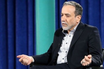 Araghchi accuses France of hypocrisy