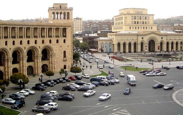 Armenia to review citizenship rules for ethnic Armenians