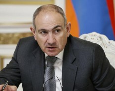 Paşinyan TRIPP layihəsi ilə bağlı müşavirə keçirdi