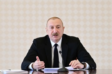 “Avropa Parlamenti rüşvətxorlar yuvasıdır”