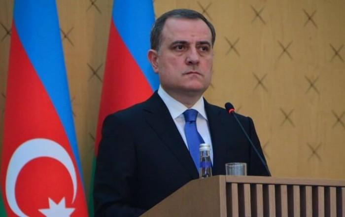 Bayramov, French counterpart discuss regional issues