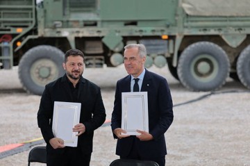 “Əsrlik tərəfdaşlıq” bəyannaməsini imzaladılar