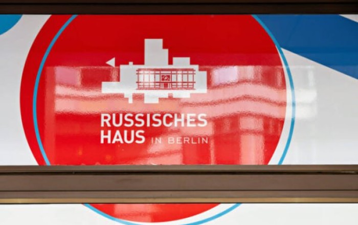"Rus evi"ni bağladılar, yenisini açacağıq -