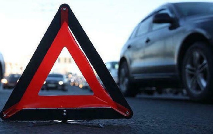 Türkiyədə avtobusla avtomobil toqquşub: 7 nəfər ölüb, çox sayda yaralı var