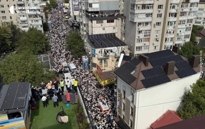 On minlərlə yəhudi Ukraynanın Uman şəhərinə axın etdi –