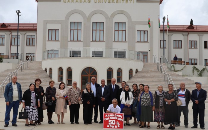Məzunlar 50 ildən sonra Xankəndidə bir araya gəldilər -