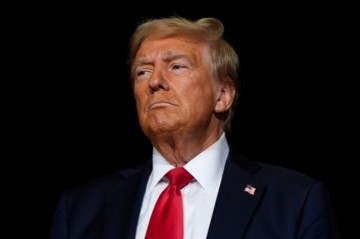 Трамп заявил, что республиканцам на выборах будут противостоять коммунисты