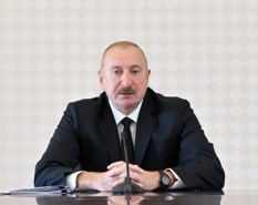 “Bunları etməsəydik, bəzi ölkələr kimi qapı-qapı gəzib gərək kiməsə ağız açaydıq”