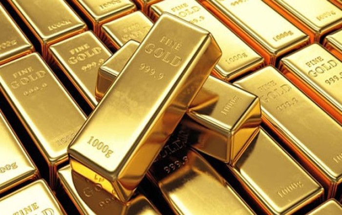 Qızılın qiyməti 4 400 dollardan aşağı endi