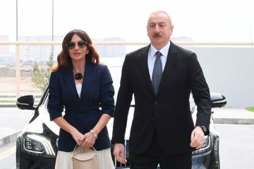 Prezident və xanımı Formula 1-i izləyirlər