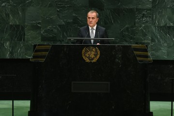 “Azərbaycan Ermənistanı strateji əhəmiyyətli neft məhsulları ilə təmin edir”