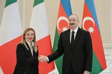 Мелони поблагодарила Ильхама Алиева за решение SOCAR ограничить цены на топливо