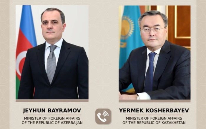 Azərbaycan və Qazaxıstan XİN rəhbərləri telefonla danışdı