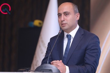 Nazir jurnalistə irad bildirdi -