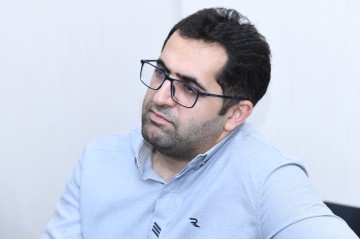 Atan yorulub, Asiya - Məktəbi də, müəllimlərini də sev...