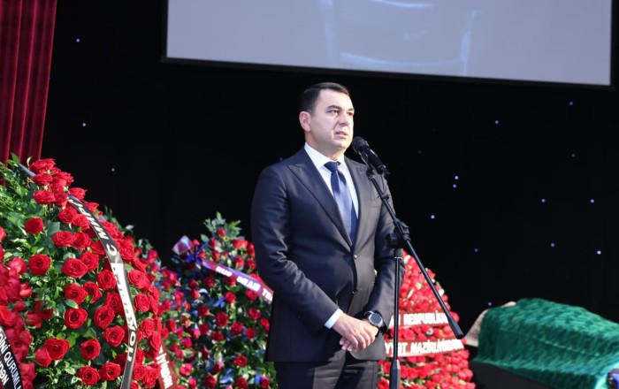 ”Yaratdığı obrazlarla yaddaşlarda qalacaq”