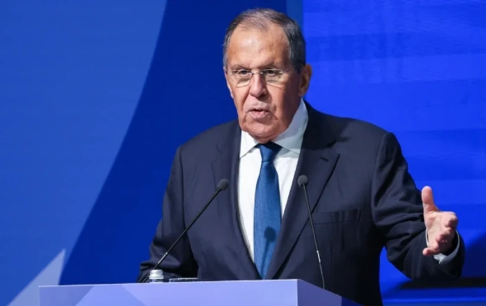 Sergey Lavrov: "Avropa bizə hücum edərsə, bu, tamamilə fərqli müharibə olacaq"