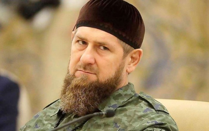 “Saqqalları qısaldın, çadranı yığışdırın” -