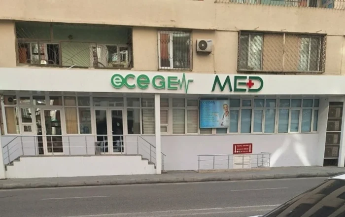 Klinikada tibb təhsili olmayan şəxs "fizioterapevt" işləyirmiş - Altı min manat CƏRİMƏ