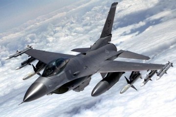 F-16 fighter jet crashes during training in Michigan