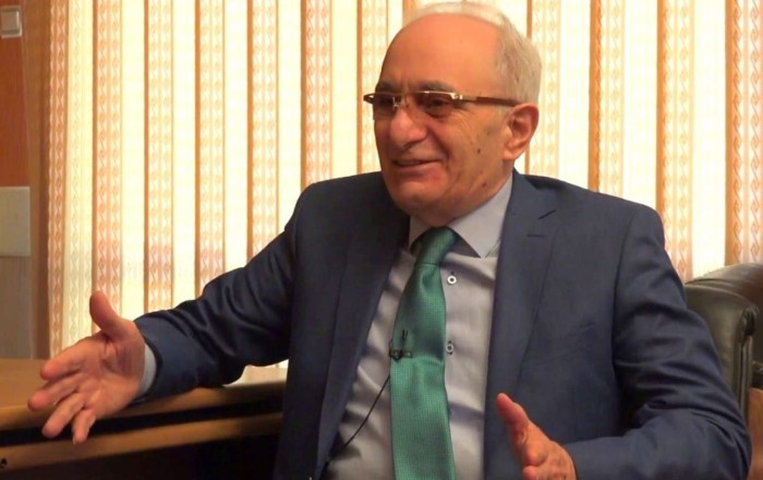 “Hicab dinin vacib şərti deyil”  Dini Komitənin sabiq sədrindən qalmaqallı açıqlama