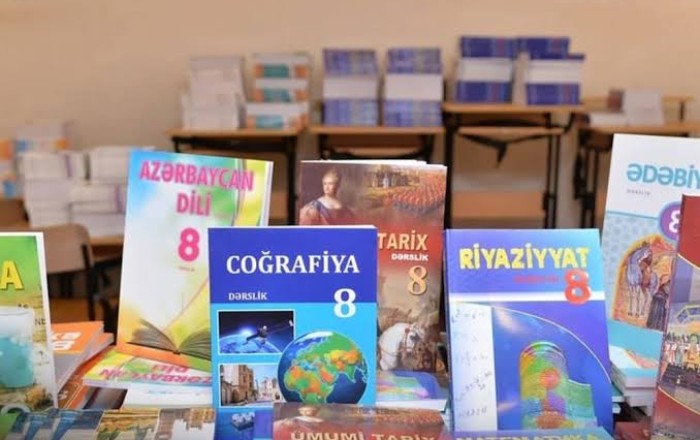 Yeni tədris ilində bəzi dərsliklər dəyişəcək -