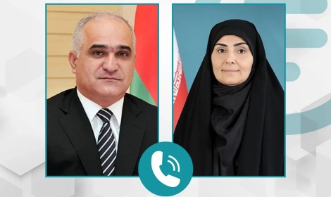 Şahin Mustafayev iranlı nazirlə danışdı -