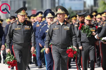 Zakir Həsənov və Kərim Vəliyev Zəfər parkını ziyarət etdi - Foto