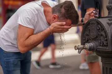 İspaniya istidən qovrulur: Temperatur 46 dərəcəyə çatır