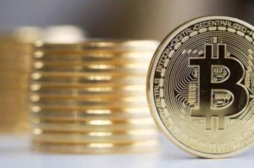 “Bitcoin”in qiyməti 77 min dollardan aşağı düşüb