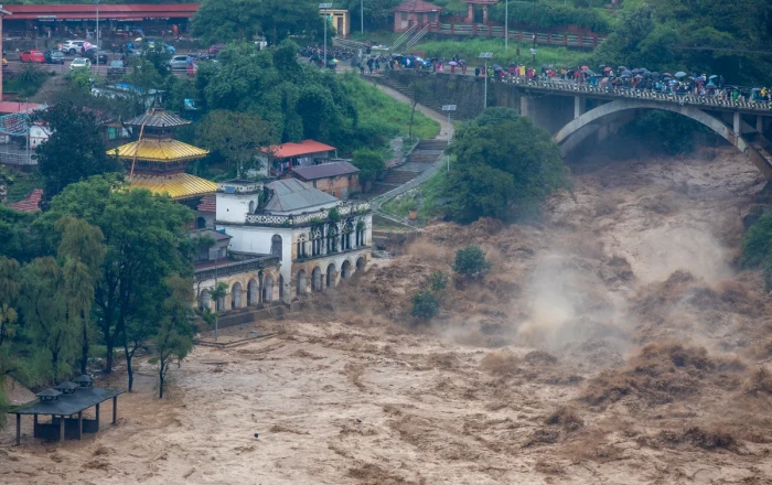 Nepalda təbii fəlakətin vurduğu ziyanın həcmi açıqlandı