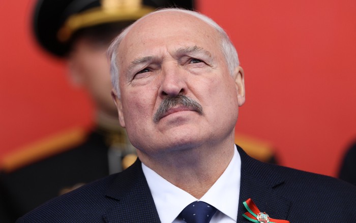 “Ölkəni kazinoya çevirmisiniz, elə bilirlər ailəmindir” -