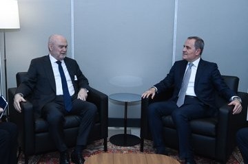 Ceyhun Bayramov ATƏT-in baş katibi ilə sülh prosesini müzakirə etdi