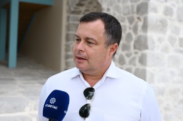 Həyat yoldaşımla ildə azı iki dəfə Qarabağa gəlirik - Moldova səfiri
