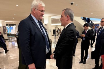 Ceyhun Bayramov ukraynalı həmkarı ilə bu məsələləri müzakirə etdi