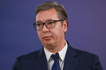 Vuçiç bu tarixdə Prezident vəzifəsindən istefa verəcək