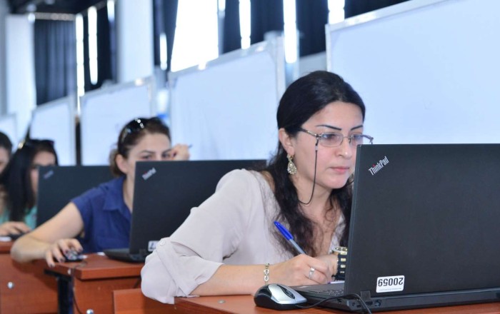 Yeni təklif: Müəllimlər vergidən azad edilsin –