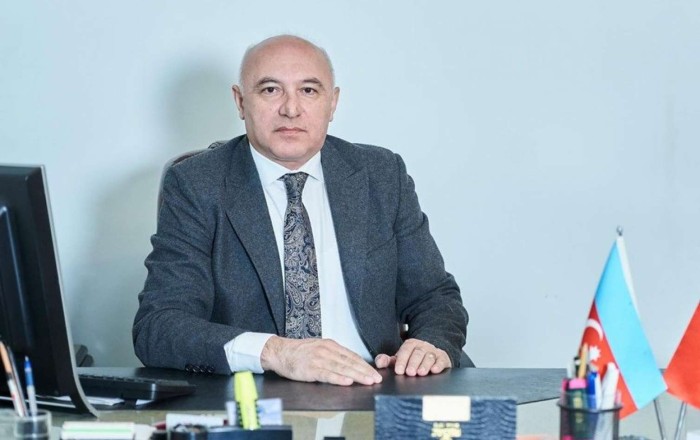 Cənab deputat, vətəndaşlardan kim üzr istəməlidir?