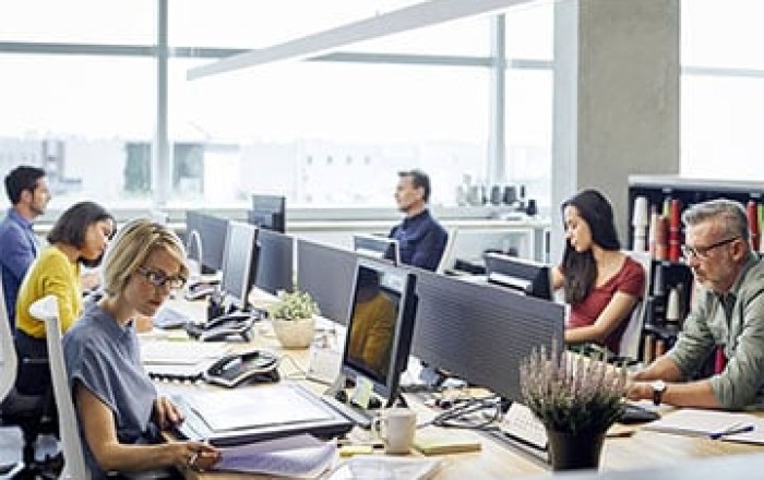 Forbes beş ildə hansı işçilərə ehtiyac olacağını açıqlayır...