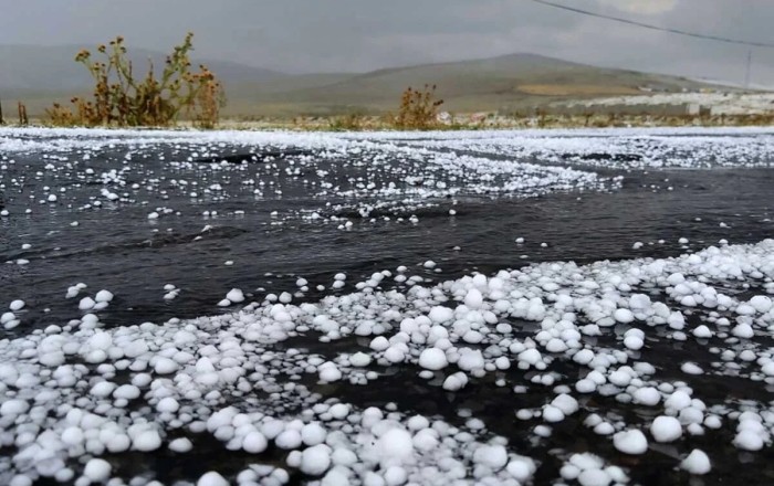 Bəzi rayonlara dolu düşəcək, sulu qar yağacaq