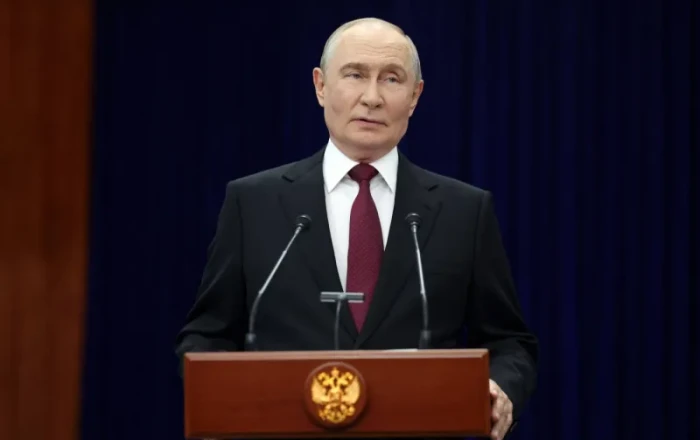 Путин распорядился в течение трёх дней не наносить удары по Киеву
