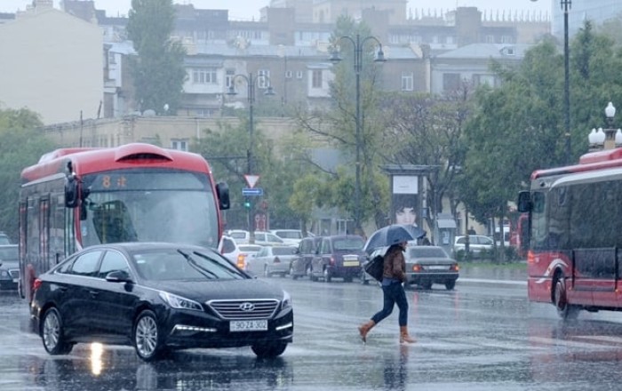 Погода на октябрь: ливни, грозы, град...