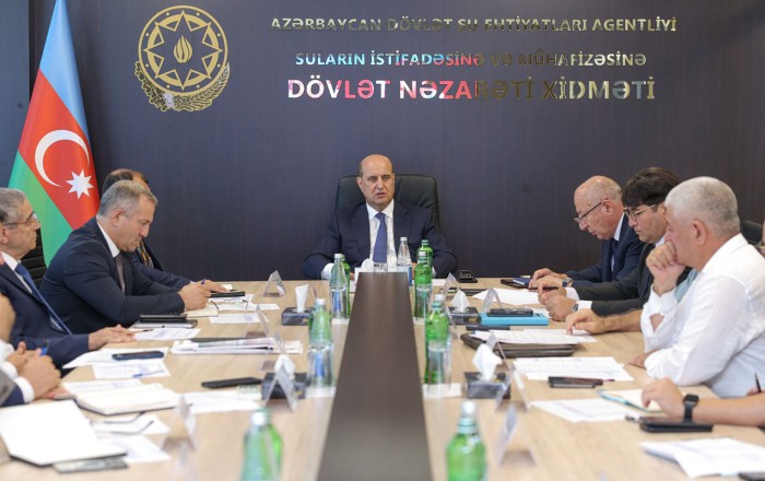 Şirvan suvarma kanalının yenidən qurulması ilə bağlı görülən işlər nəzərdən keçirildi -