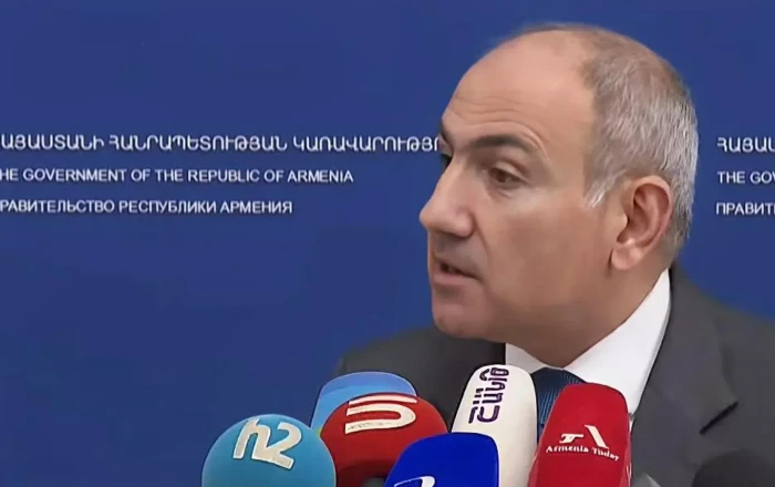 Paşinyan rus dili kursuna gedir
