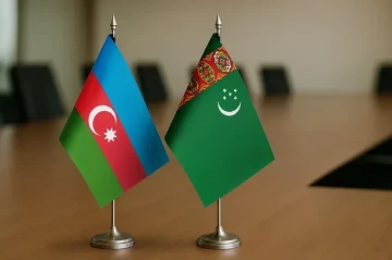 XİN Türkmənistanı təbrik etdi