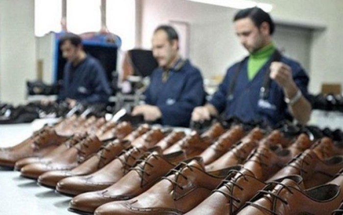 Azərbaycan ayaqqabı istehsalını